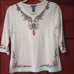 City Blues by Koret White Women's 3/4 Sleeves T-shirt Embroidered Petite